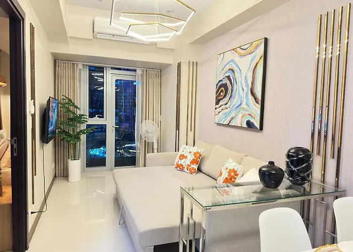 Executive With Balcony & Malls At Uptown Bgc * Manila